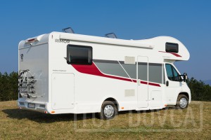 Vybavený obytný vůz Rimor Seal 695 - 2021 typu alkovna