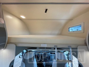 Interiér obytného vozu nobelART A7000 - Elegance typu alkovna 2022