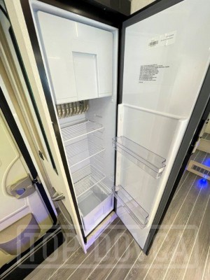 Interiér obytného vozu nobelART A7000 - Elegance typu alkovna 2022