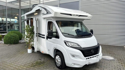 Polointegrovaný obytný vůz XGO Dynamic 22P Plus - exteriér. Půjčovna a prodej obytných vozů Ústí nad Labem a Praha.