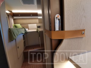 Interiér obytného vozu Rimor Seal 695 - 2021 typu alkovna