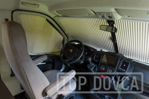 Moderní obytný vůz Bürstner, Delfin T 690 G 2,2 HDI - model 2023