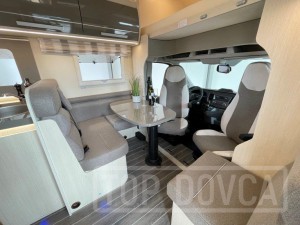 Interiér obytného vozu nobelART A7000 - Elegance typu alkovna 2022