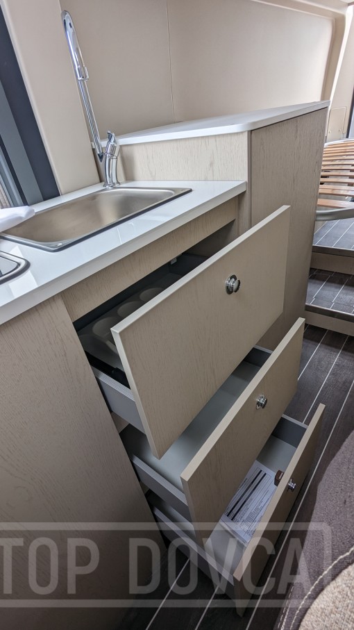 Obytná dodávka Fiat Ducato XGO X Van 104 - model 2024 - interiér vozu