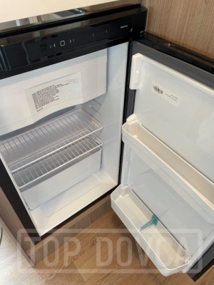 Interiér polointegrovaného vozu Fiat Ducato XGO Dynamic 95P Plus 2022