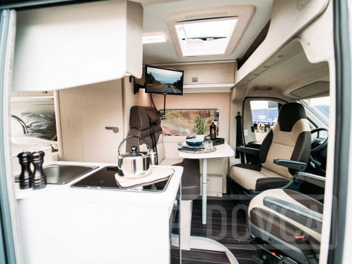 Obytná dodávka Fiat Ducato XGO X Van 104 - model 2023- interiér vozu