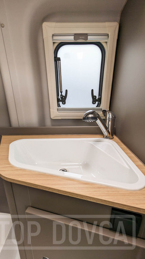 Obytná dodávka LMC Innovan 590 - New Edition model 2023