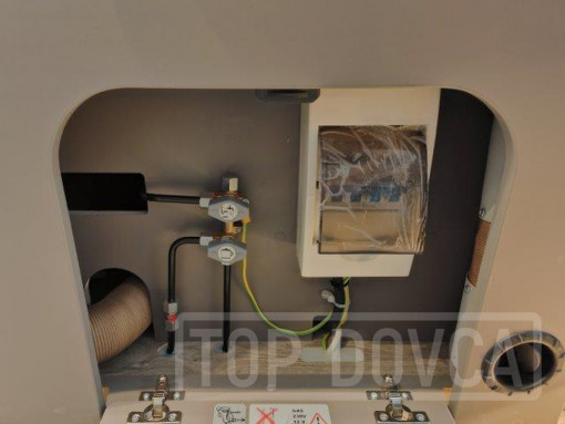 Obytná dodávka LMC Innovan 590 - New Edition model 2023 - snadný přístup k uzávěrům