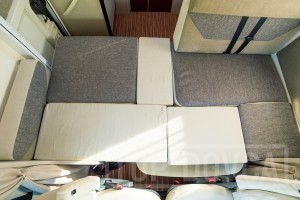 Interiér obytného vozu Rimor Seal 695 - 2021 typu alkovna