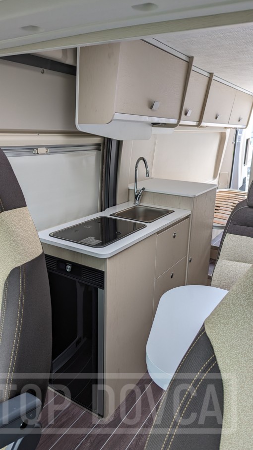 Obytná dodávka Fiat Ducato XGO X Van 104 - model 2024 - interiér vozu