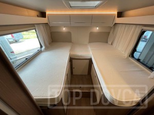 Interiér polointegrovaného vozu Fiat Ducato XGO Dynamic 95P Plus 2022