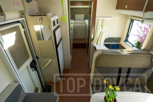 Interiér obytného vozu Rimor Seal 695 - 2021 typu alkovna