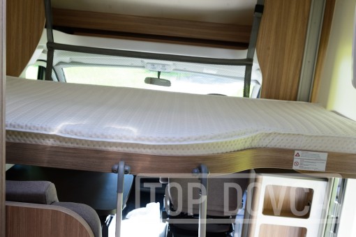 Moderní obytný vůz Bürstner, Delfin T 690 G 2,2 HDI - model 2023